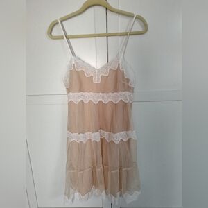 Victoria's Secret Dream Angels fly away lace ruffled slip Nightie gown Sz S EUC